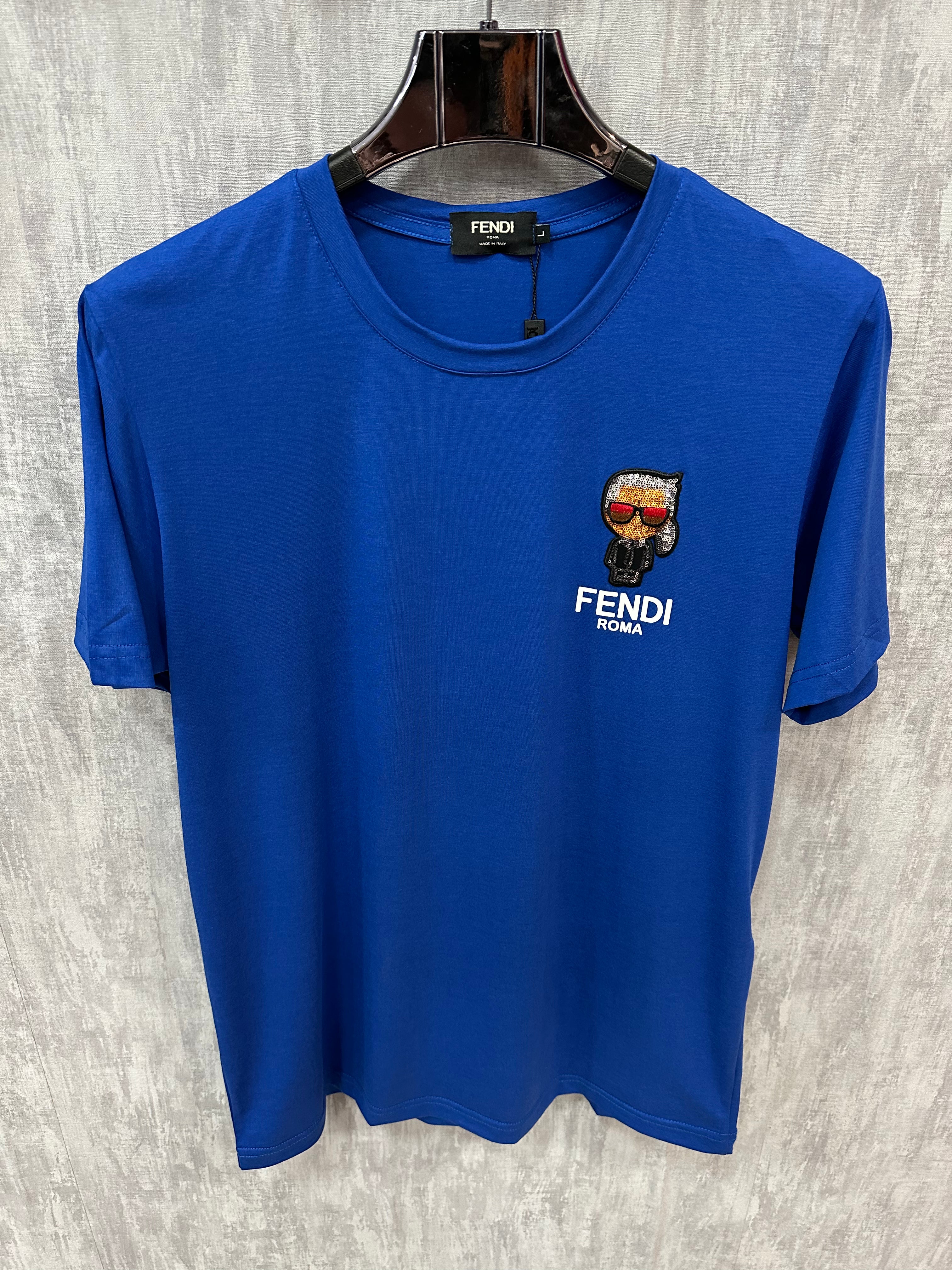 Camiseta MALHA CHINESA FENDI  Boneco Roma 122