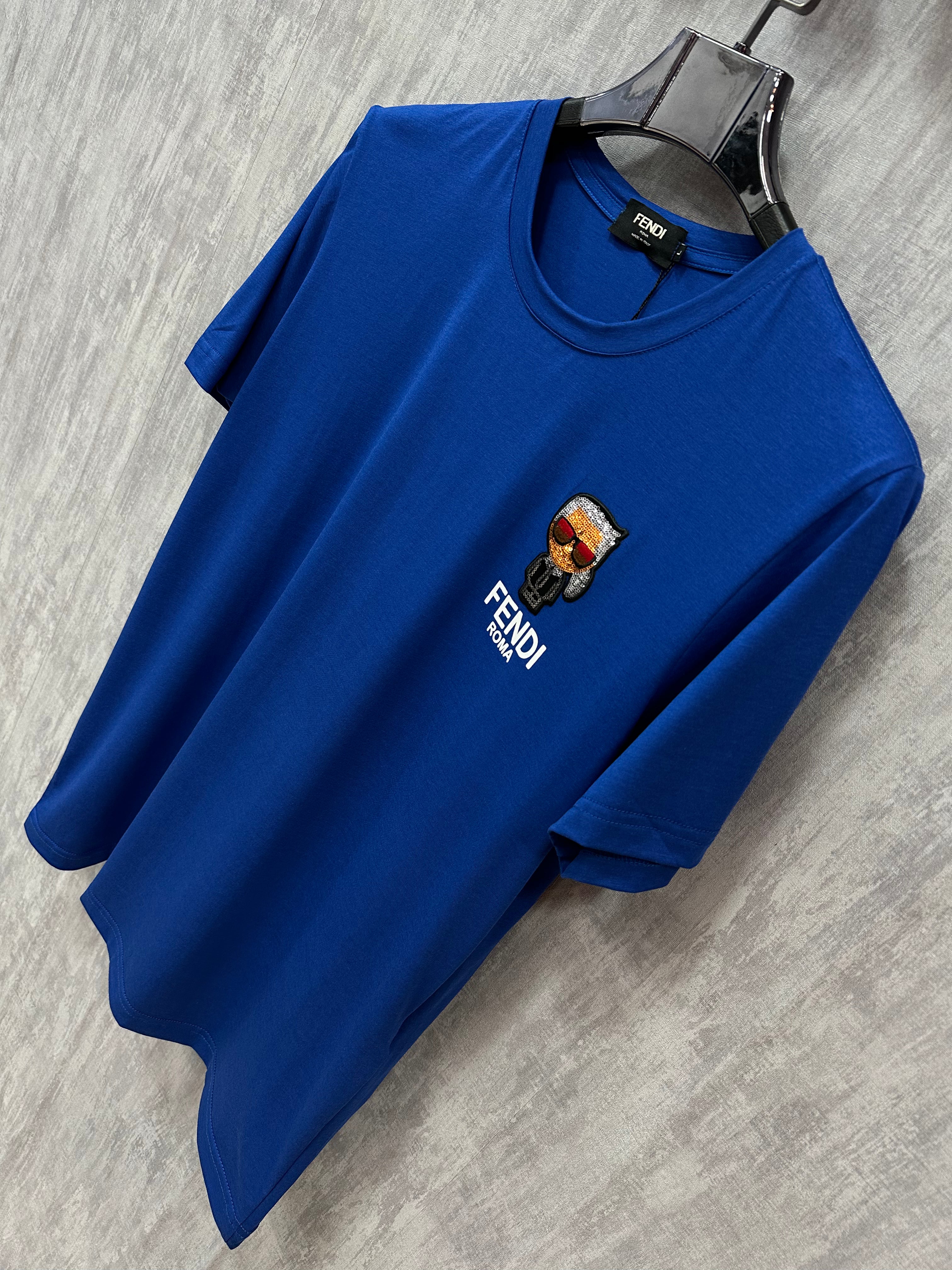 Camiseta MALHA CHINESA FENDI  Boneco Roma 122