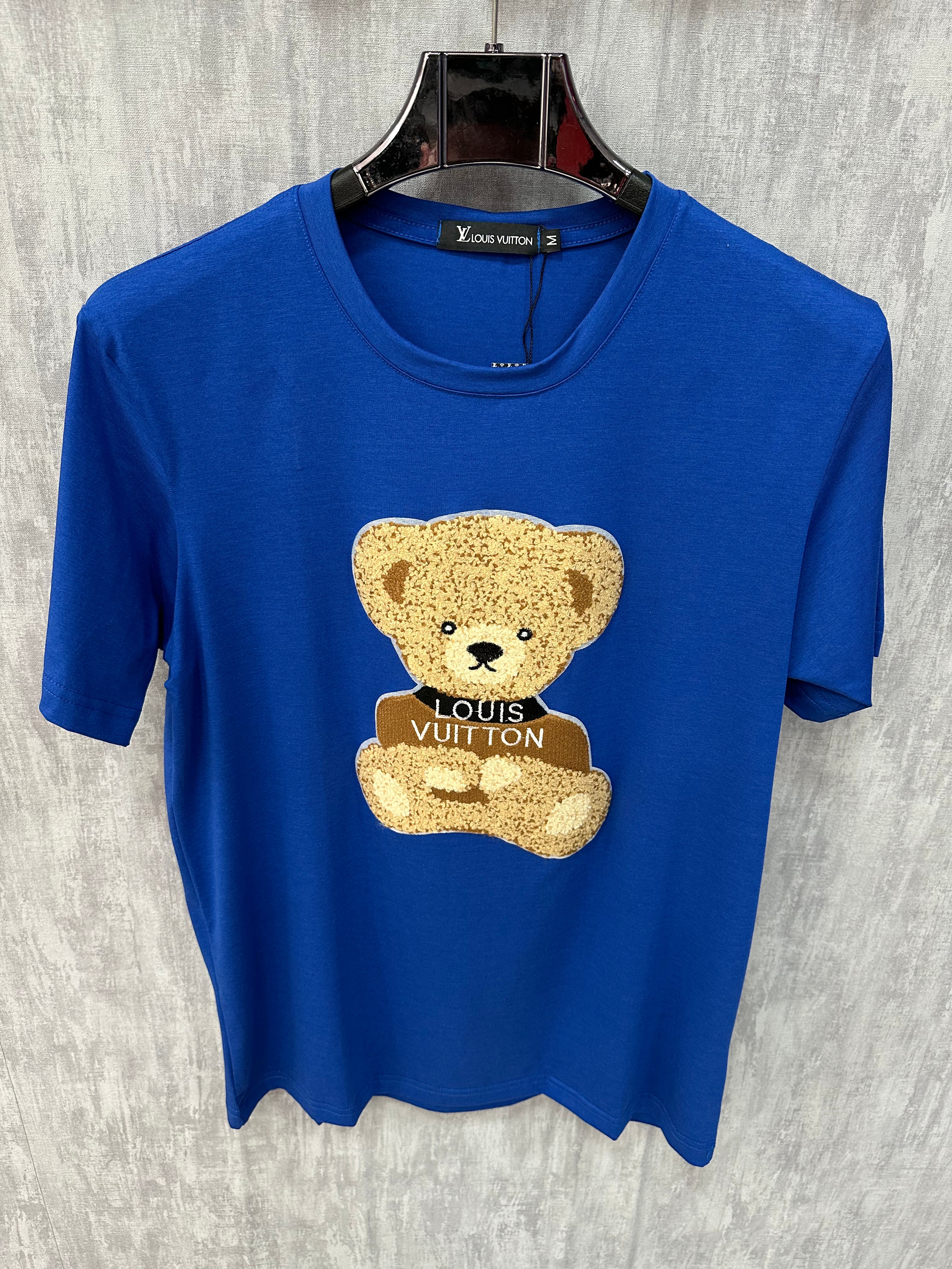 Camiseta MALHA CHINESA LOUIS VITTON Ursinho 245