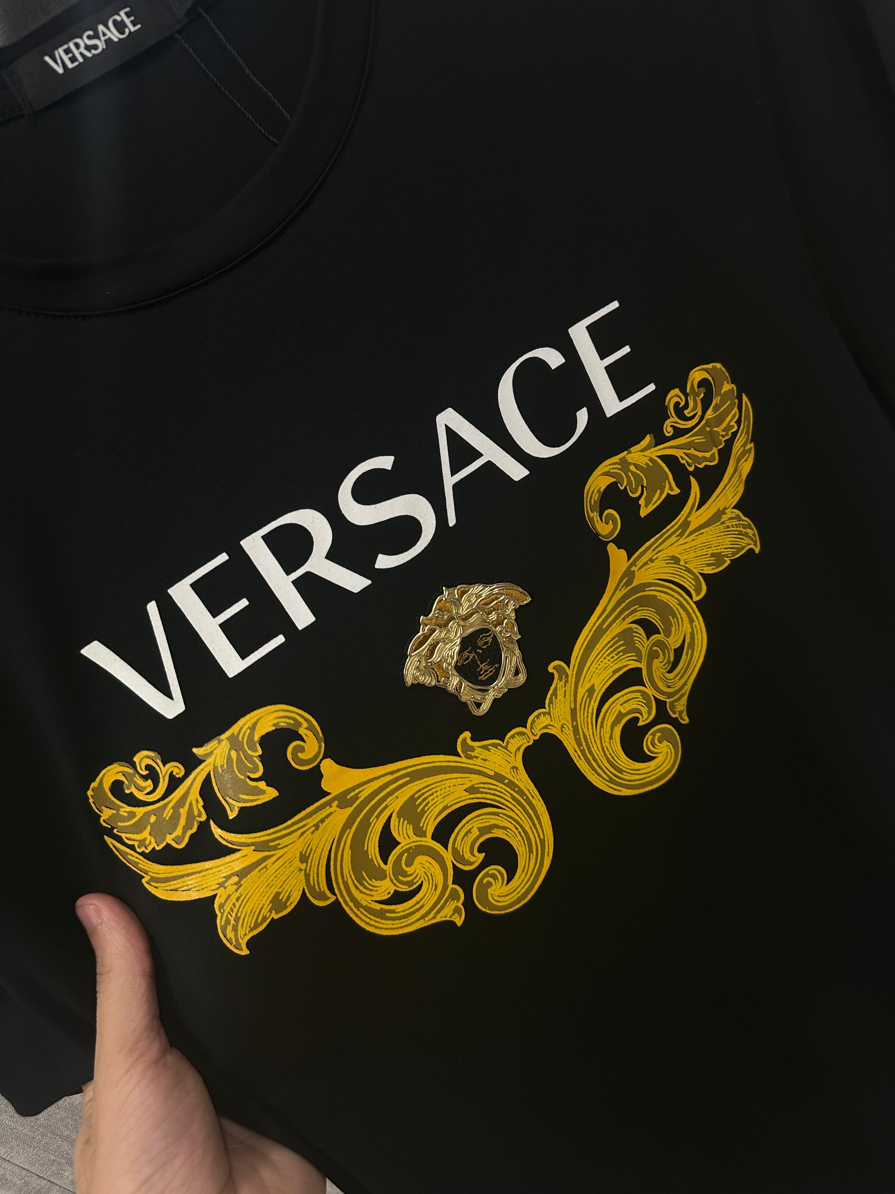 Camiseta MALHA CHINESA VERSACE Meduza 04