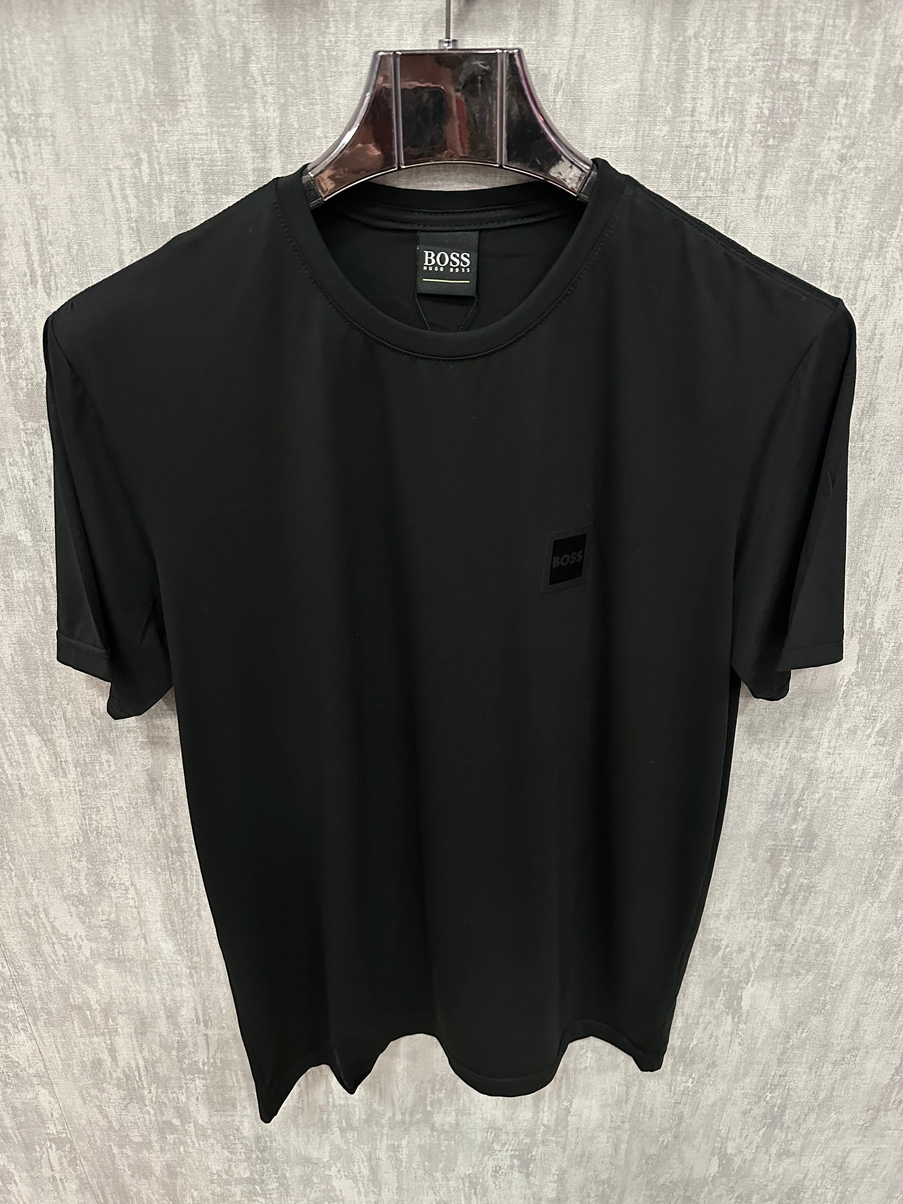 Camiseta MALHA CHINESA HUGO BOSS Básica boss 02