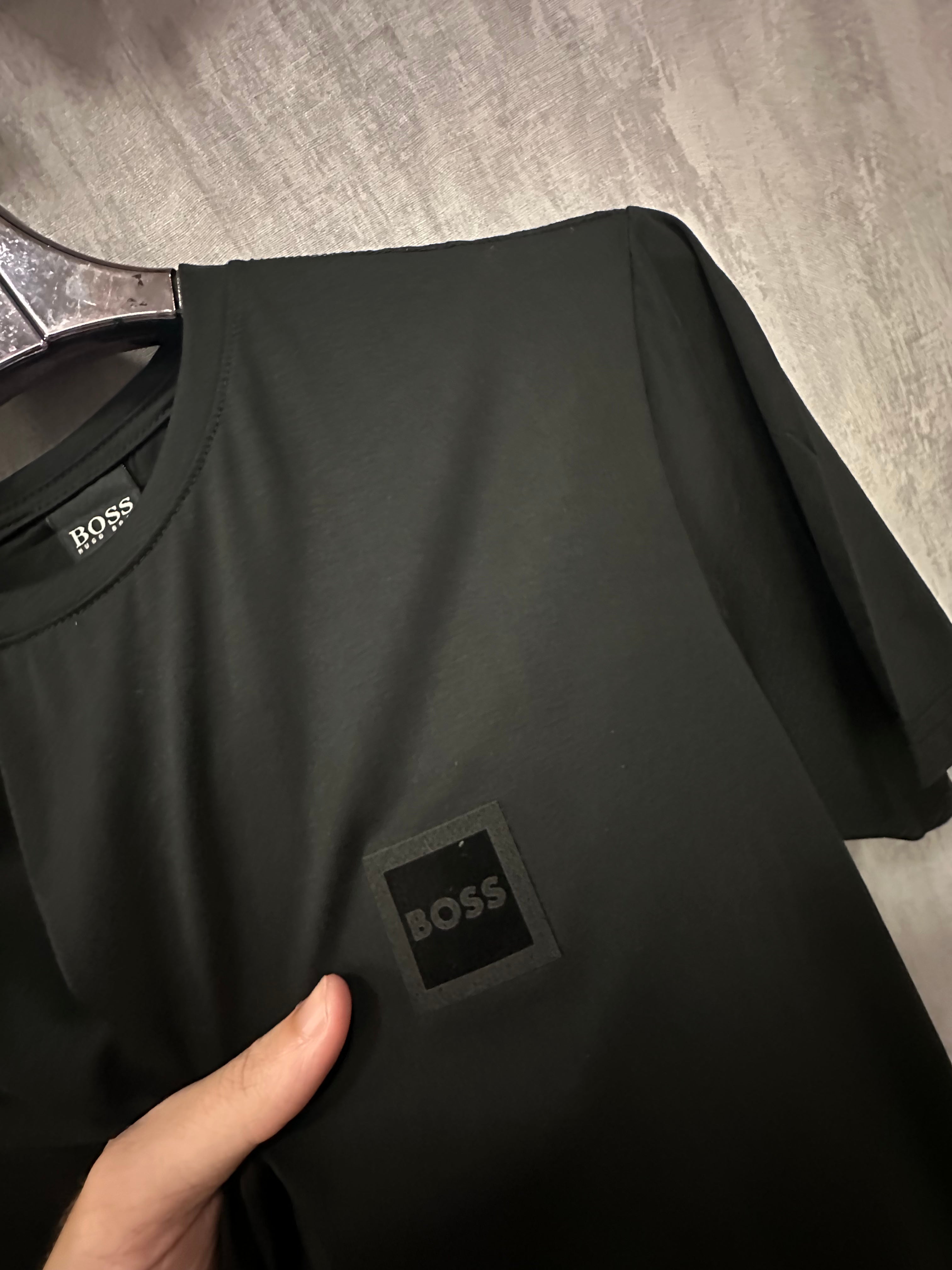 Camiseta MALHA CHINESA HUGO BOSS Básica boss 02